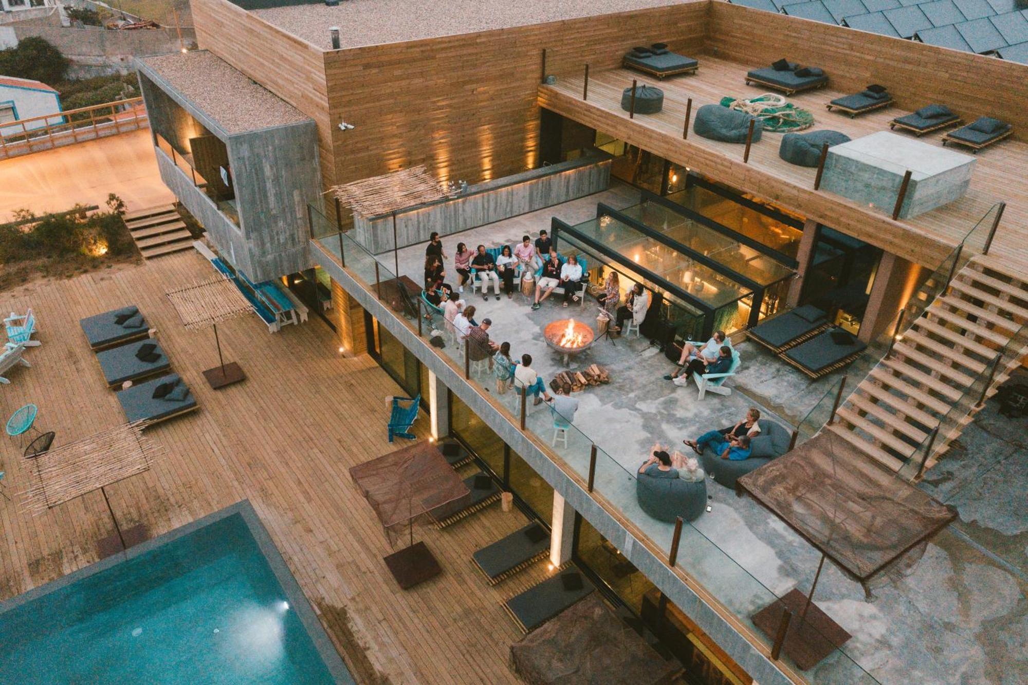 圣克鲁斯 Noah Surf House Portugal酒店 外观 照片